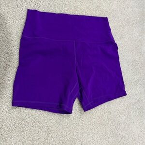 Lululemon Women's Purple Shorts